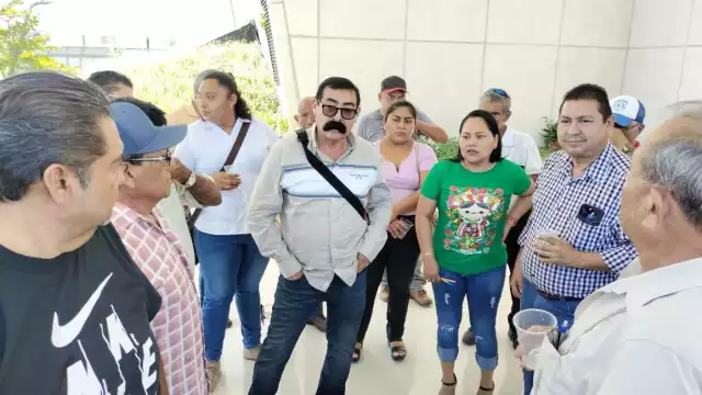 El líder sindical de taxistas de Carmen acudió a la audiencia en el Cereso