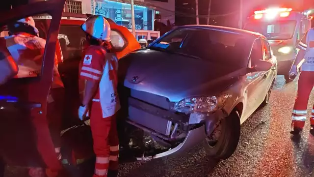 Los hechos se registraron cerca de las 00:20 horas cuando una mujer de la tercera edad circulaba en la Francisco I. Madero