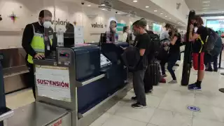 Los vuelos que  despegaron son el 821 y 823 de Aeroméxico hacia la Ciudad de México, el primero a las 06:00 y el otro a las 07:35.