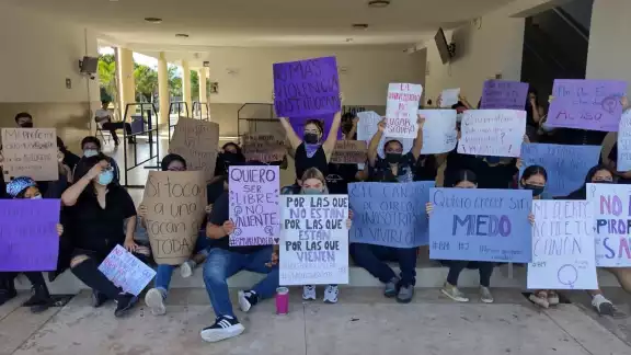 La manifestación se hizo para pedir que la Universidad Modelo Valladolid aplique un protocolo para las denuncias de acoso