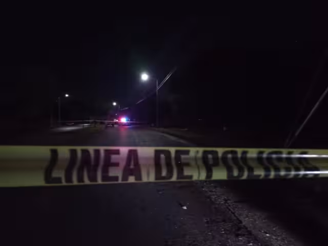 Policías municipales acuden al lugar de los hechos y acordonaron el área