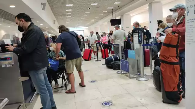 Los pasajeros de Aeroméxico en el aeropuerto de Mérida fueron transferidos a otra salida hacia la CDMX