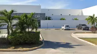 CFE niega reconectar luz a la colonia In House de Playa del Carmen