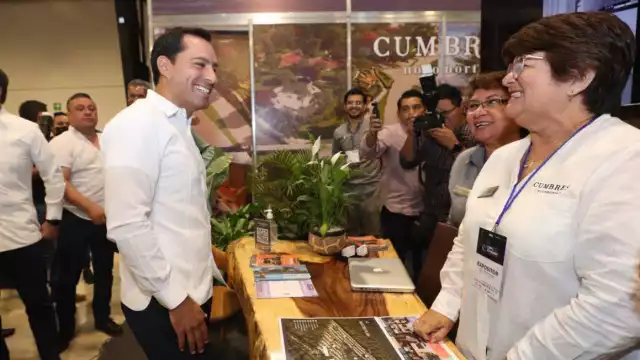 Mauricio Vila inaugura la vigésima edición de la Expo Vivienda Yucatán