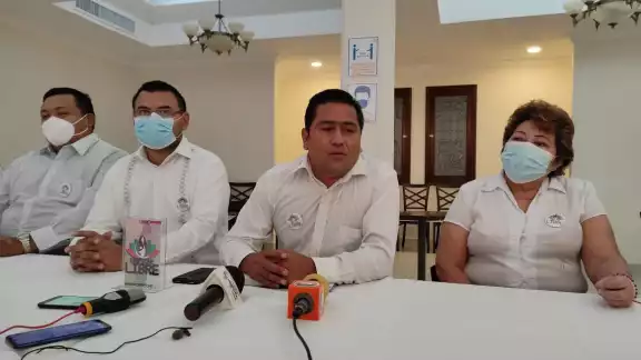 Los representantes de la ahora agrupación busca sumar a quienes estén en contra de la forma de gobernar en la actualidad Los representantes de la ahora agrupación busca sumar a quienes estén en contra de la forma de gobernar en la actualidad