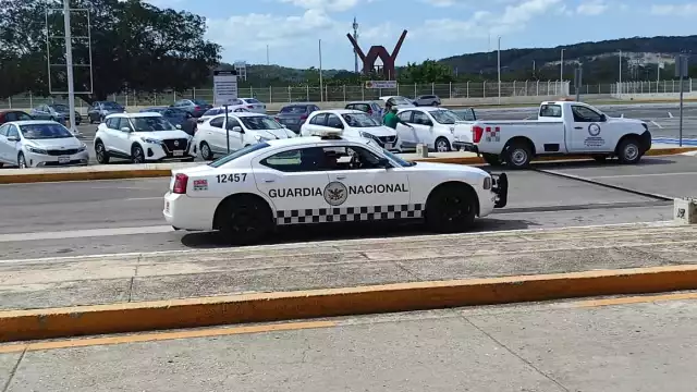 Se vio a la Guardia Nacional en el aeropuerto de Campeche