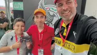 Captan al gobernador de Michoacán en el Gran Premio de México 2023