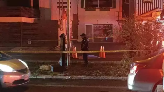 Todo índica que fue una mujer la que conducía el vehículo que le quitó la vida al menor Todo índica que fue una mujer la que conducía el vehículo que le quitó la vida al menor