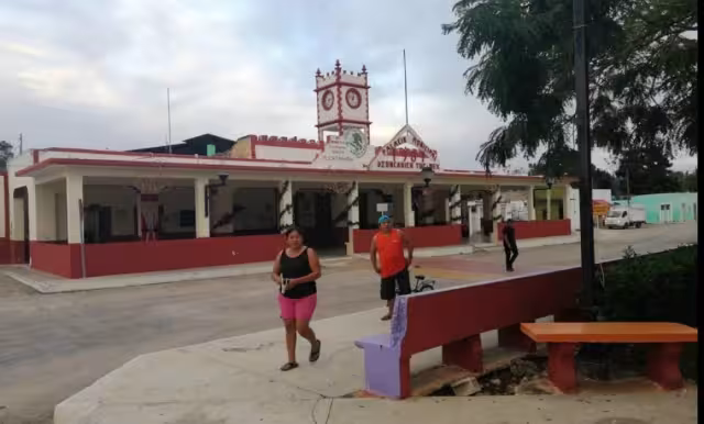 El 10 de abril de 1928, Dzoncauich fue elevado a la categoría de Municipio Libre y Soberano