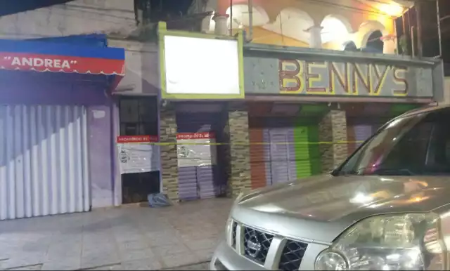 Clausuran bar "Bennys" en Chetumal