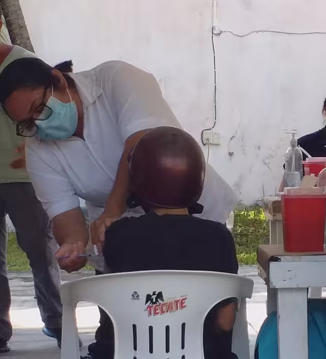 Los menores de edad con comorbilidades recibirán la dosis de Pfizer-BioNTech en Cozumel