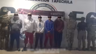 Marina asegura 1.5 toneladas de cocaína en costas de Chiapas y detiene a cinco personas