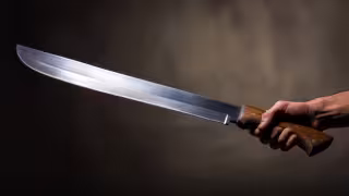 Hallan a hombre ensangrentado tras riña en Champotón; lo atacaron con machete