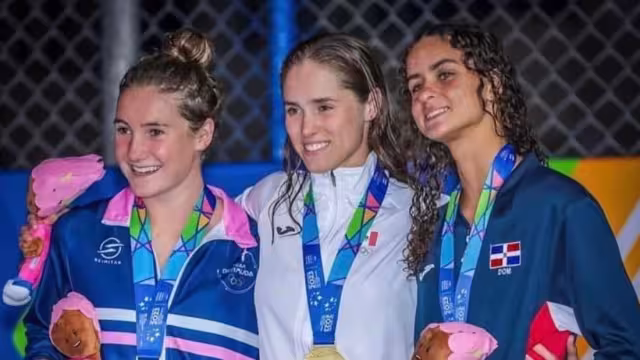 Los mexicanos saltaron a la piscina como uno de los favoritos de la prueba y lo demostraron al ganar la carrera