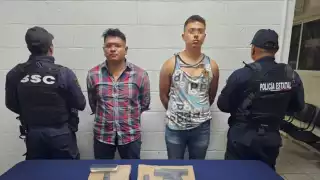 Detienen a dos sujetos por detonaciones de arma en colonia Flores Magón
