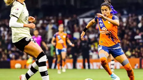 Las futbolistas caribeñas jugaron en las auténticas goleadas Las futbolistas caribeñas jugaron en las auténticas goleadas