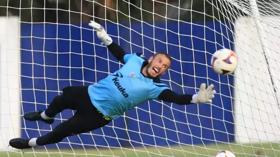 Cristian Campestrini llegó a Cancún FC, procedente del Atlético Celaya para el Apertura 2021 de la Liga de Expansión MX Cristian Campestrini llegó a Cancún FC, procedente del Atlético Celaya para el Apertura 2021 de la Liga de Expansión MX