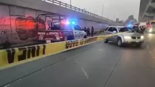 Los delincuentes abrieron fuego, lo cual  desató el enfrentamiento el cual culminó en la lateral de la autopista México-Puebla.
