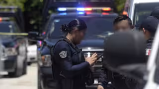 “Eso no es justo": Policías de Cancún denuncian retraso en pago del fondo de ahorro