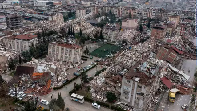 Hasta el momento se registran más de 3 mil personas muertas en Turquía por el terremoto de este fin de semana