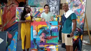 “Vincent tiene seguridad para vender sus obras. Desde que nació sonriendo es un niño exitoso, genial, con una memoria increíble”, dijo su padre