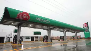 Cancún, con la gasolina regular y premium más cara en México: Profeco