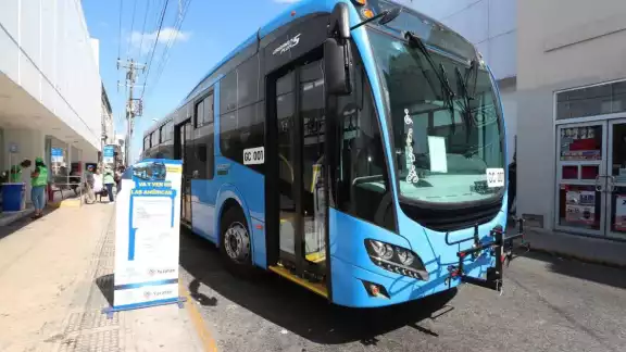Los camiones cambiarán su horario por días festivos en Mérida