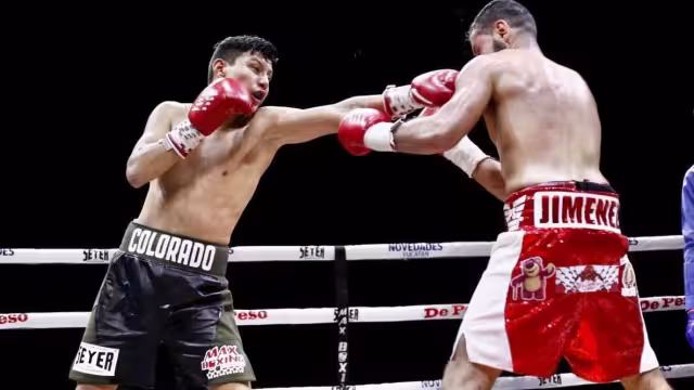 El joven de 18 años ganó 6 combates durante el 2021, 4 por decisión