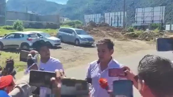 Protestan con bloqueos en Chiapas por impunidad en muerte del periodista Fredy López Protestan con bloqueos en Chiapas por impunidad en muerte del periodista Fredy López