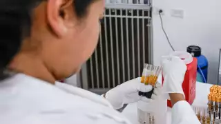 Pacientes del CLIDDA de Chetumal denuncian falta de personal médico