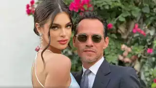 La pareja, que se ha visto muy romántica en redes sociales, disfrutó con amigos y familia