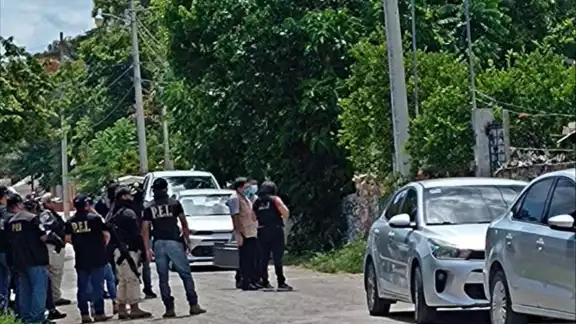 Diego 'N' fue Comandante de la Policía de Buctzotz, pero tras ser despedido por malas acciones Diego 'N' fue Comandante de la Policía de Buctzotz, pero tras ser despedido por malas acciones
