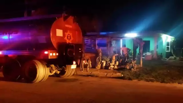 Vecinos pidieron apoyo a las autoridades para sofocar las llamas