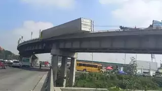 El accidente sucedió antes de la salida a la fábrica Ford a la altura del municipio de Cuautitlán Izcalli.