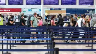 En el caso de las llegadas, 111 de ellas son vuelos internacionales y 84 son rutas nacionales