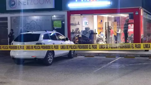 Los sospechosos dejaron camioneta del joven en una plaza de Ciudad Caucel para luego huir en otro automóvil