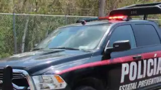 Detienen a tres hombres que habrían robado una motocicleta en Cancún