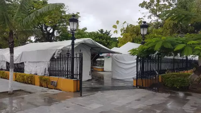 Se esperaba la participación de al menos 2 mil 500 personas en el desfile