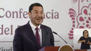 Martí Batres, titular del ISSSTE, anunció las obras de la UMF en Tixkokob