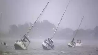 Buscan a cubanos desaparecidos por un naufragio en Florida en medio del huracán