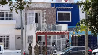 Realizan dos cateos por presunto narcomenudeo en distintos puntos de Cancún