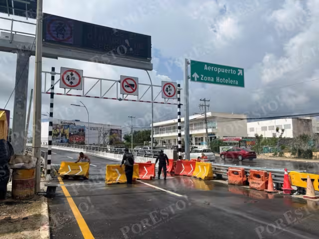 Luego de carreras y concierto, este lunes el Puente Nichupté luce vacío y sin acceso al público