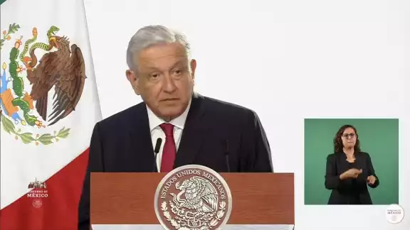 El presidente Andrés Manuel López Obrador ofrece esta mañana su Tercer Informe de Gobierno, lo que marca la llegada a la mitad de su gobierno El presidente Andrés Manuel López Obrador ofrece esta mañana su Tercer Informe de Gobierno, lo que marca la llegada a la mitad de su gobierno