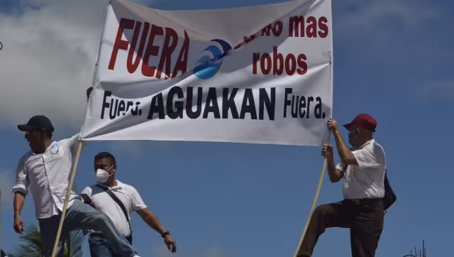 Las denuncias más recurrentes son la falta de suministro o la poca presión del agua, así como los elevados cobros de dicha empresa.
