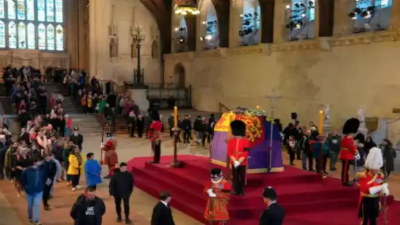 Reino Unido guardará un minuto de silencio este domingo en memoria de la Reina Isabel II