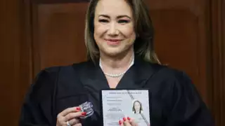 Comité de Ética UNAM emite dictamen sobre caso Yasmín Esquivel, informa Enrique Graue