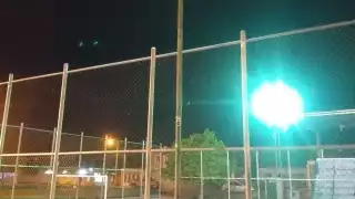 La reja ha sido reportada a la comuna; sin embargo, no ha sido atendido