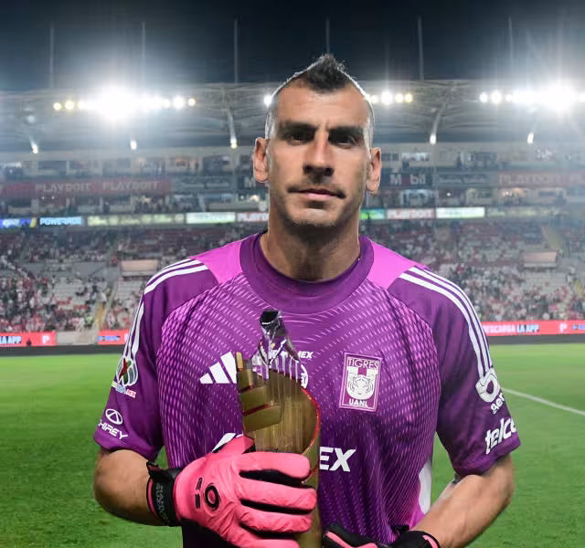 El arquero felino fue el jugador del partido