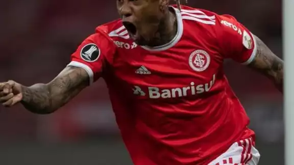 El jugador de 31 años llega proveniente del Fluminense de Río de Janeiro