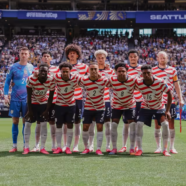 La selección estadounidense se convirtió en la segunda clasificada a dieciseisavos.